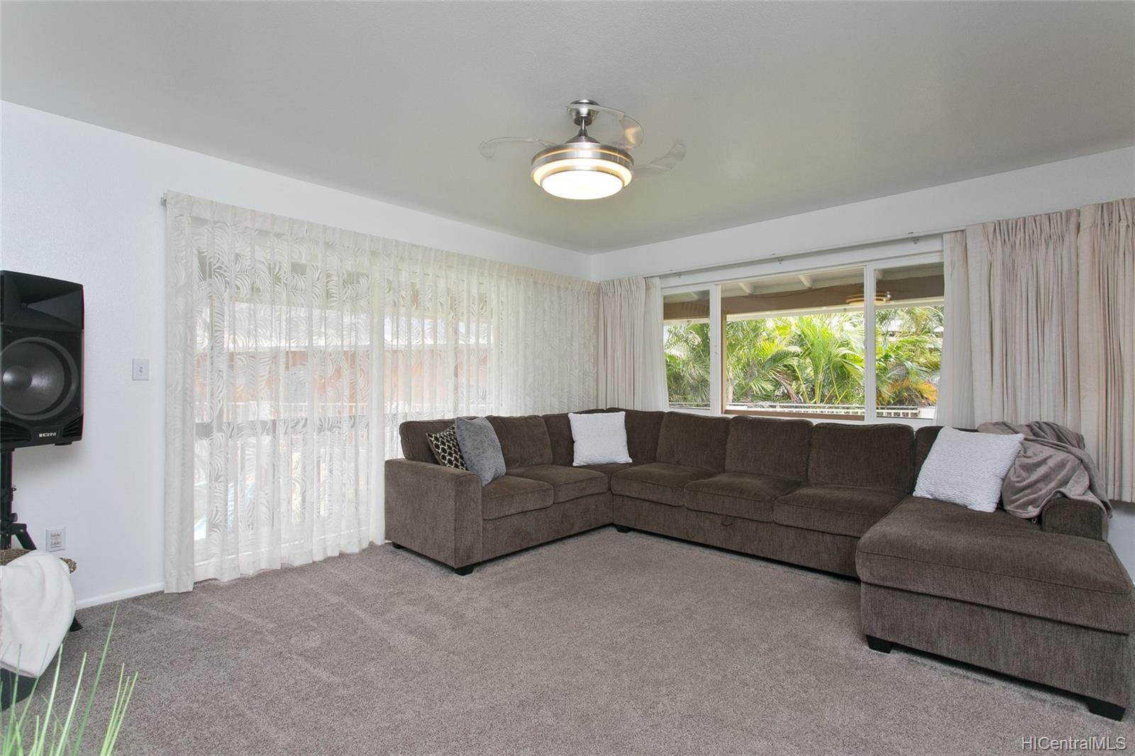 85-1306 Kaneilio Street Waianae, HI 96792