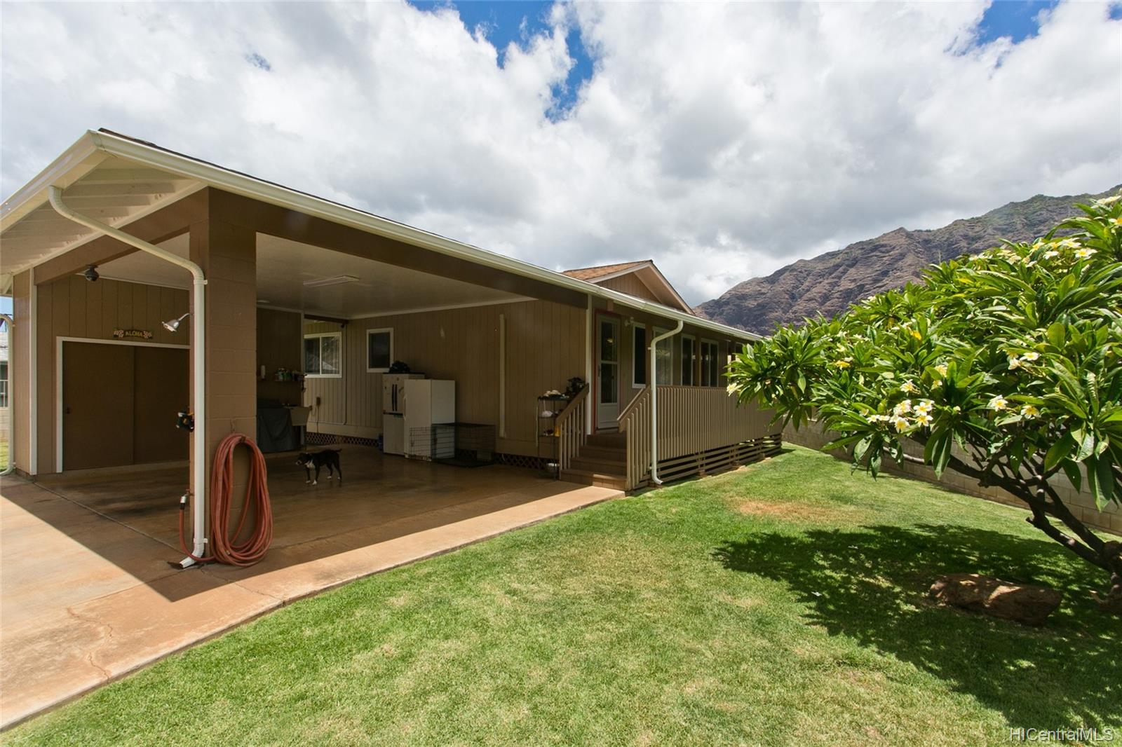 85-1306 Kaneilio Street Waianae, HI 96792