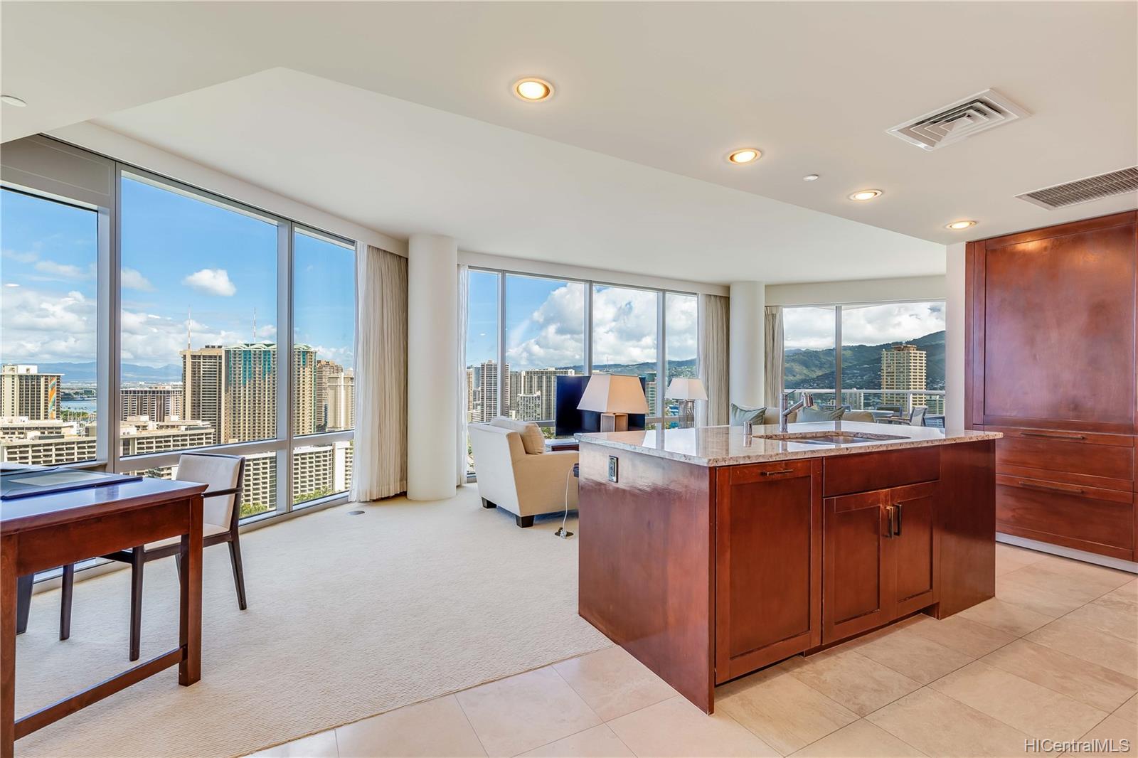 223 Saratoga Road #3001, Honolulu, HI 96815