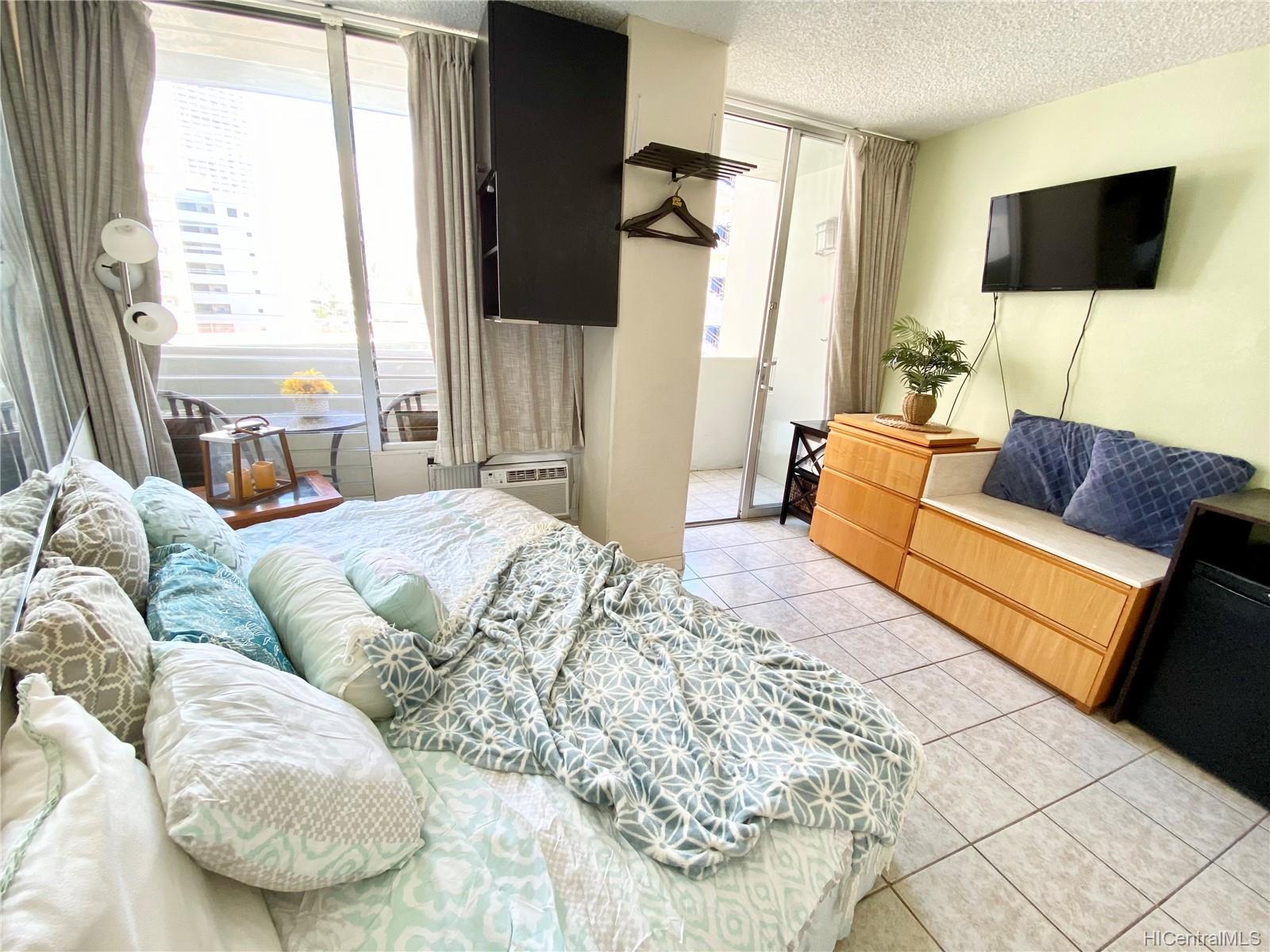 134 Kapahulu Avenue #506, Honolulu, HI 96815