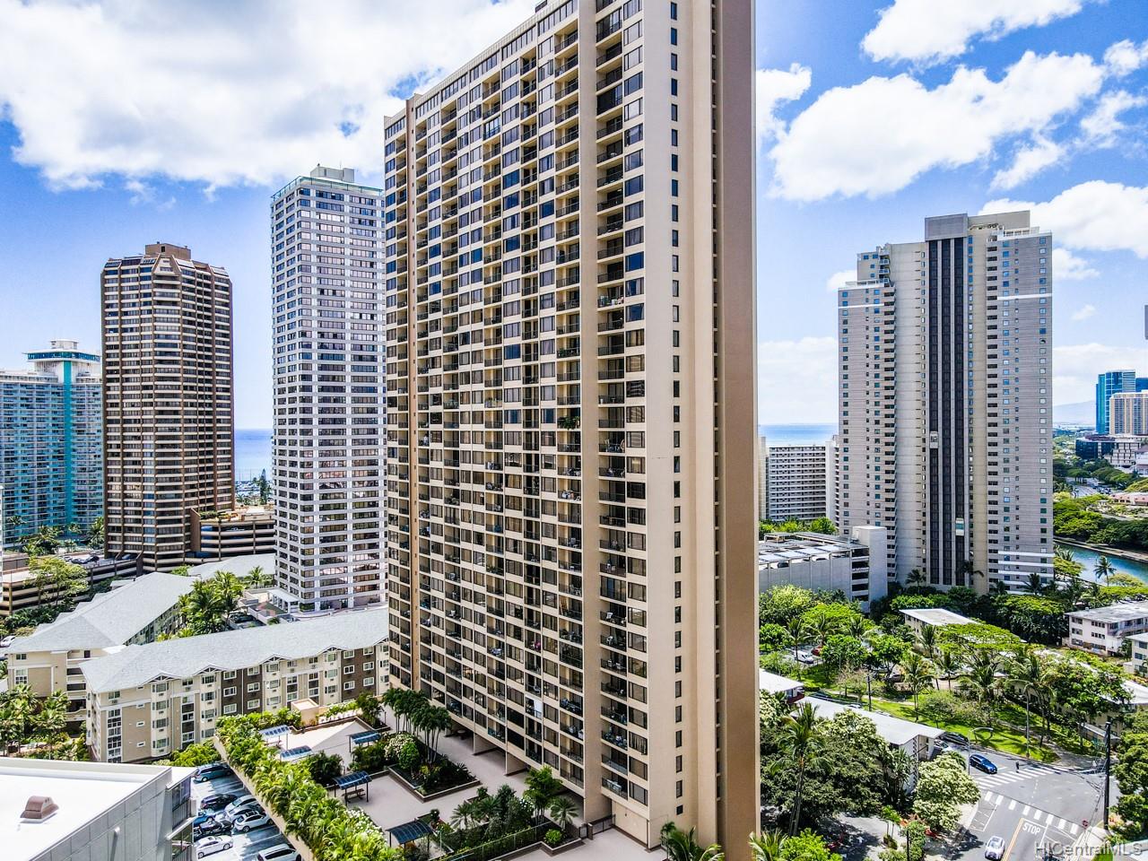 411 Hobron Lane #611, Honolulu, HI 96815