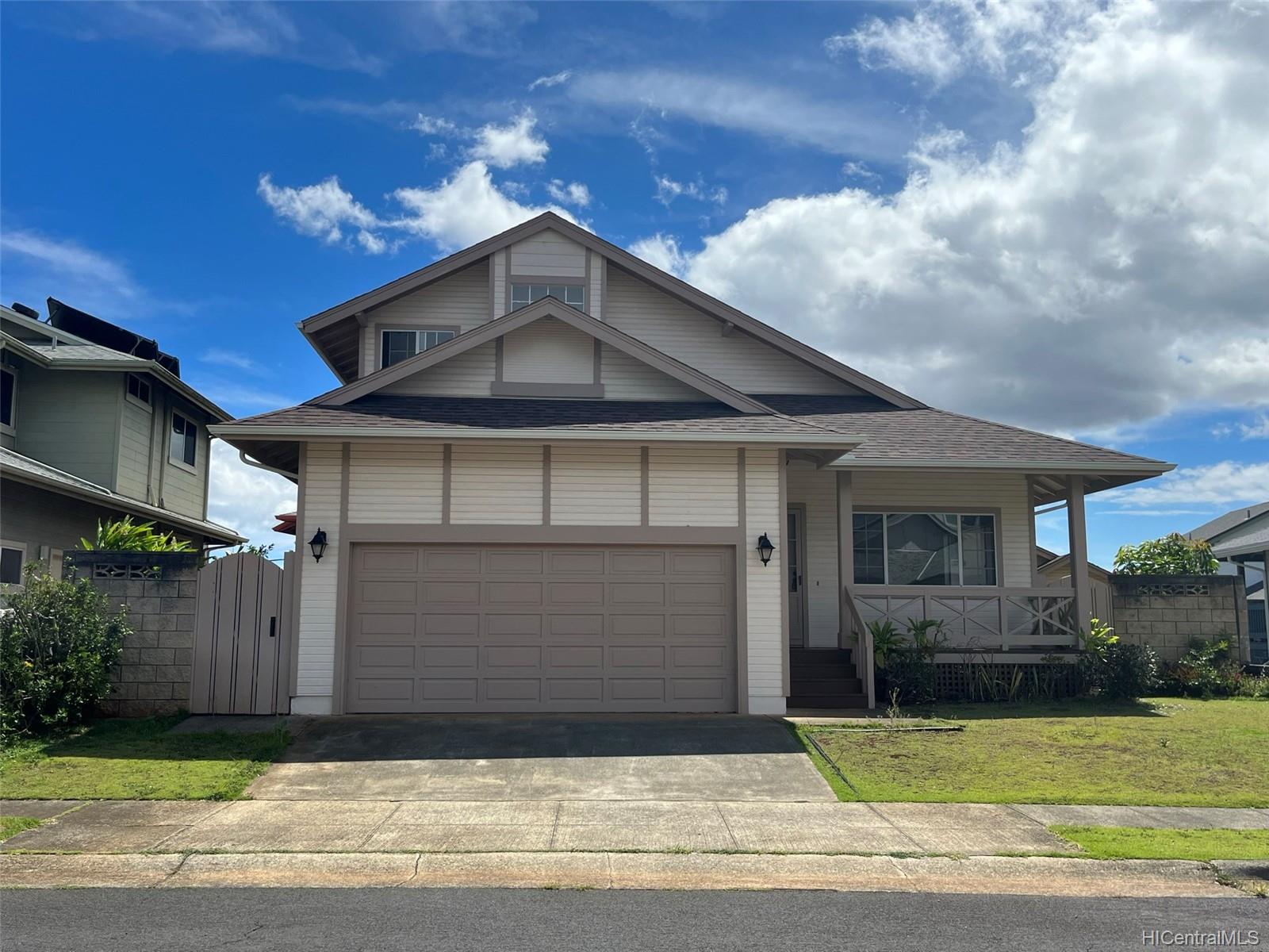 95-1055 Hakala Street Mililani, HI 96789