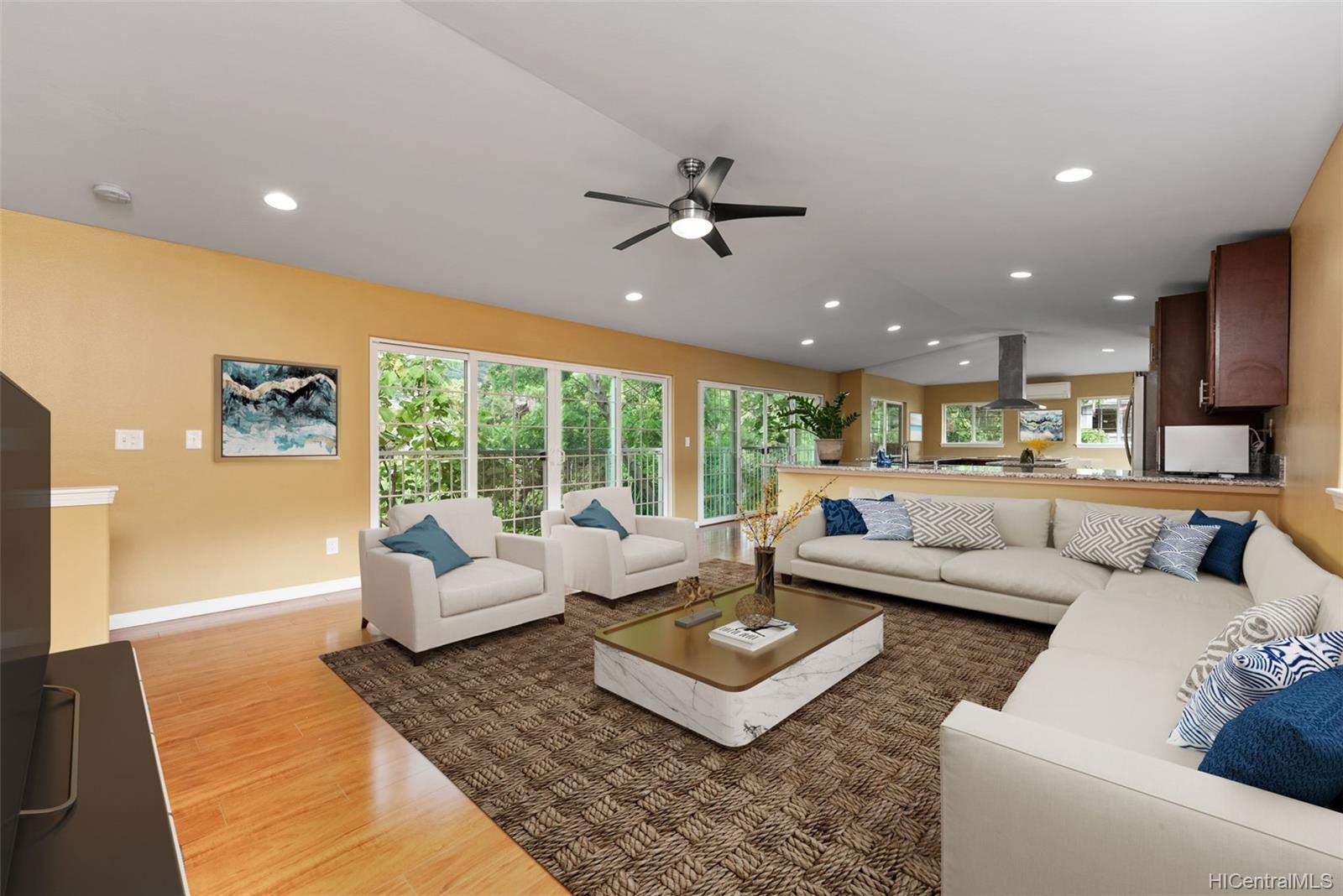 3330 Manoa Road #E, Honolulu, HI 96822
