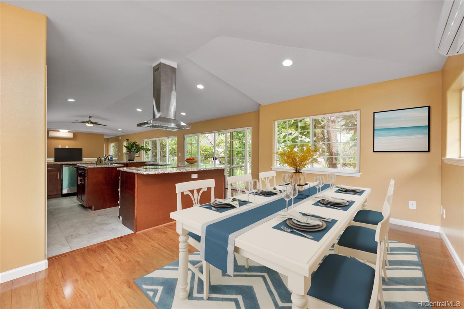 3330 Manoa Road #E, Honolulu, HI 96822