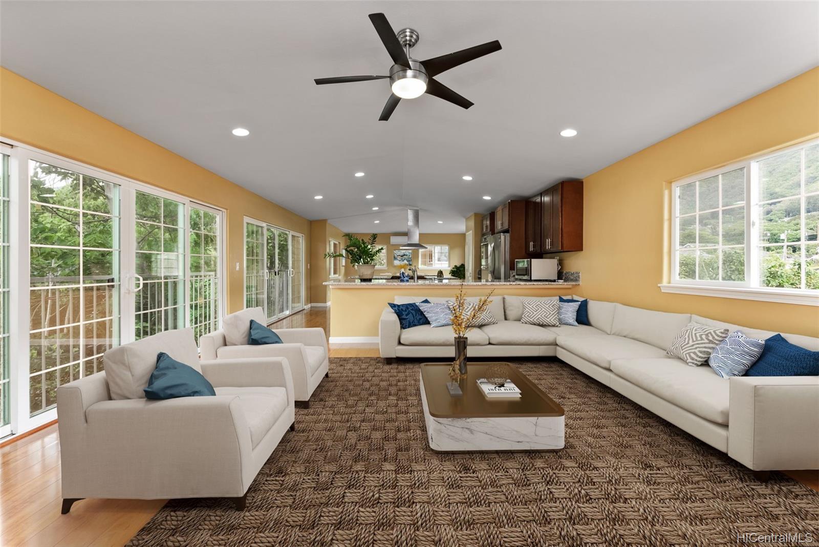 3330 Manoa Road #E, Honolulu, HI 96822