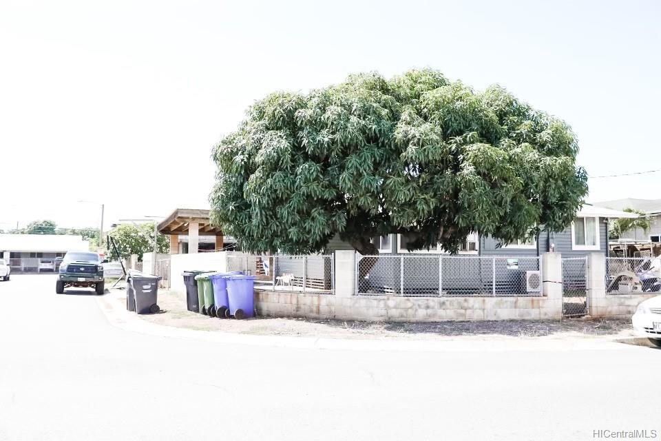 91-1359 Karayan Street Ewa Beach, HI 96706