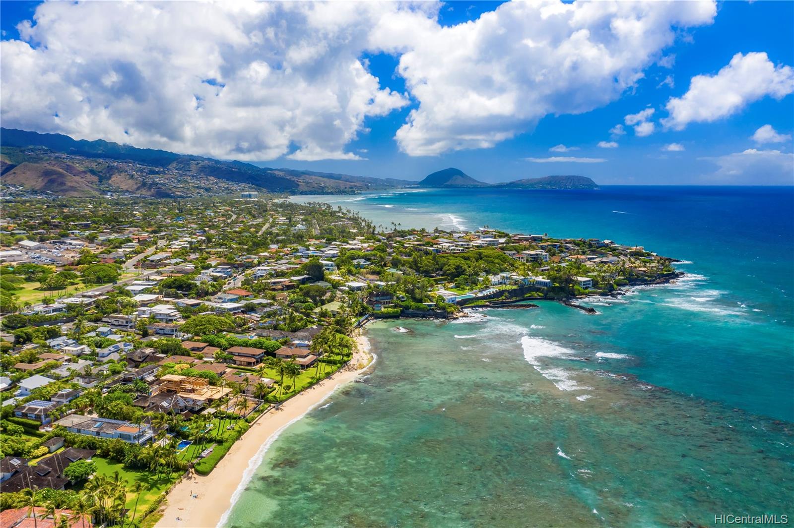 241 Kulamanu Place Honolulu, HI 96816