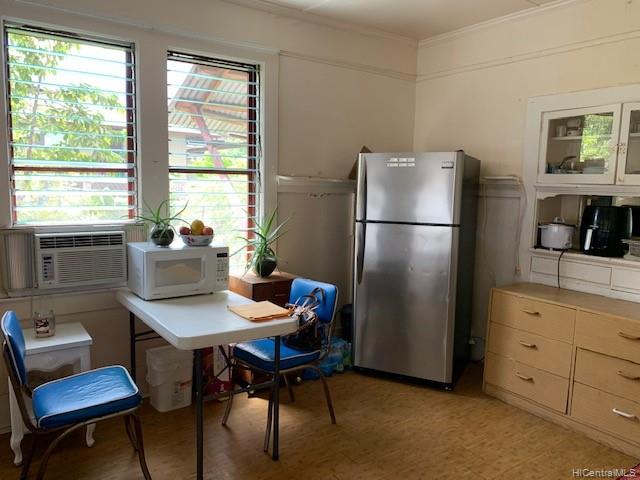 1835 Akina Street #B, Honolulu, HI 96819
