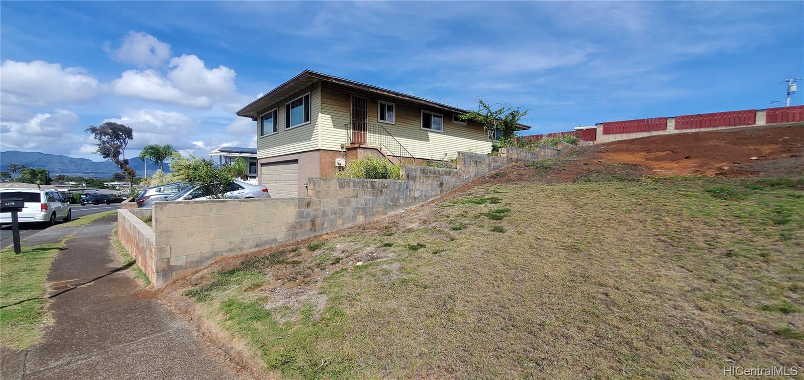 2218 Aumakua Street Pearl City, HI 96782