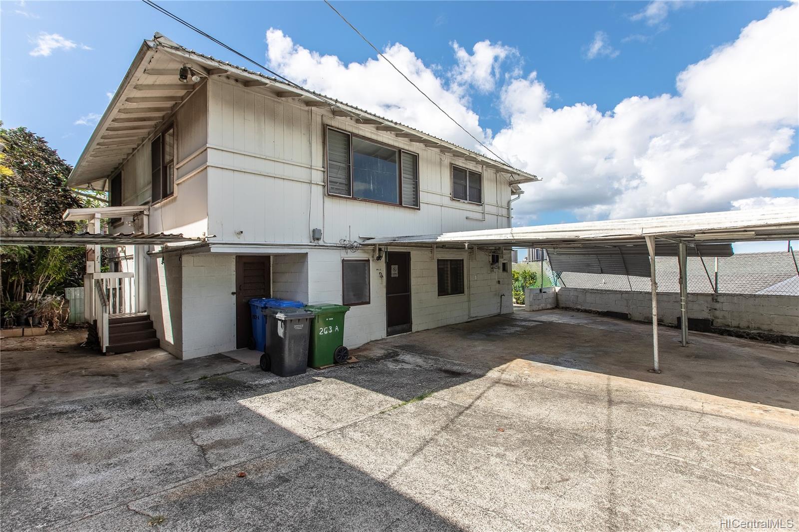 263-A San Antonio Avenue Honolulu, HI 96813