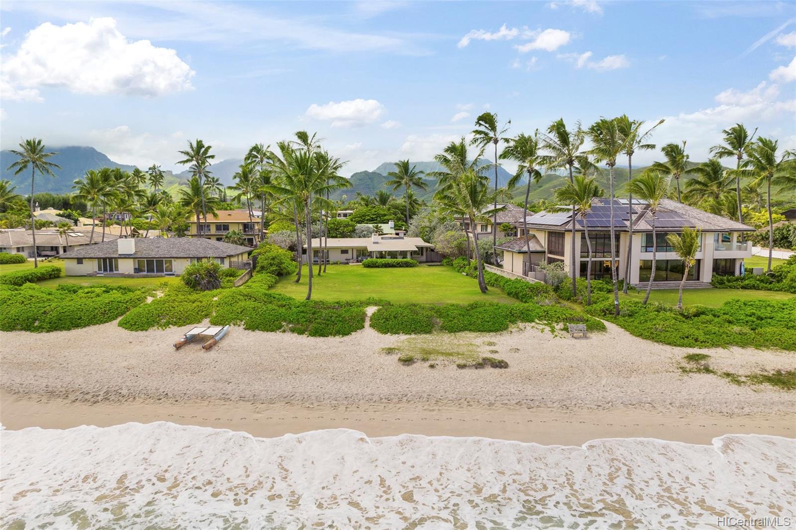 562 Kalaheo Avenue #E, Kailua, HI 96734