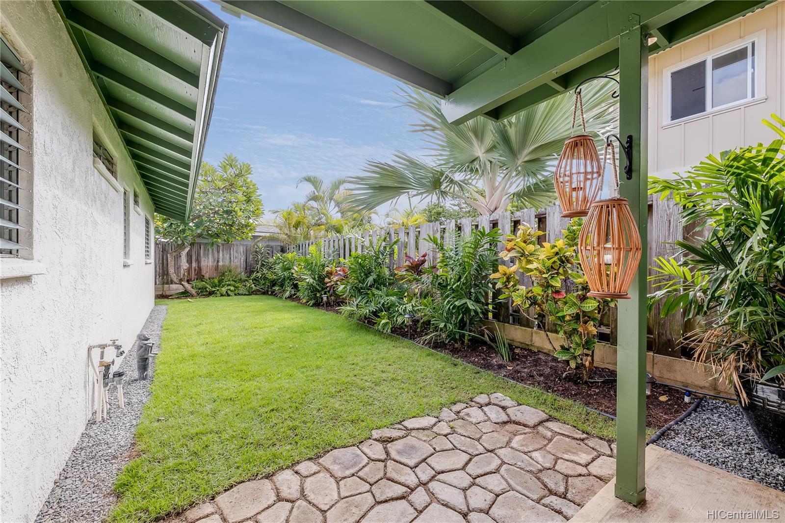 317C Olomana Street #A, Kailua, HI 96734