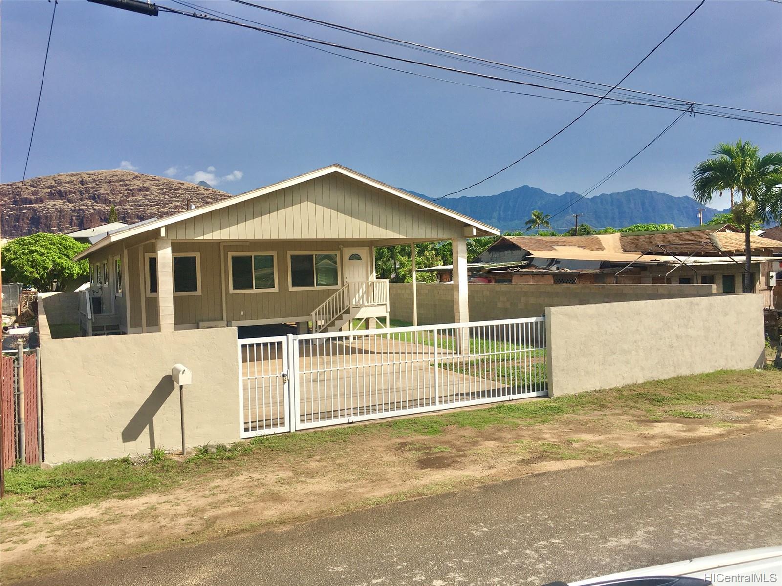 87-128 Linakola Street Waianae, HI 96792