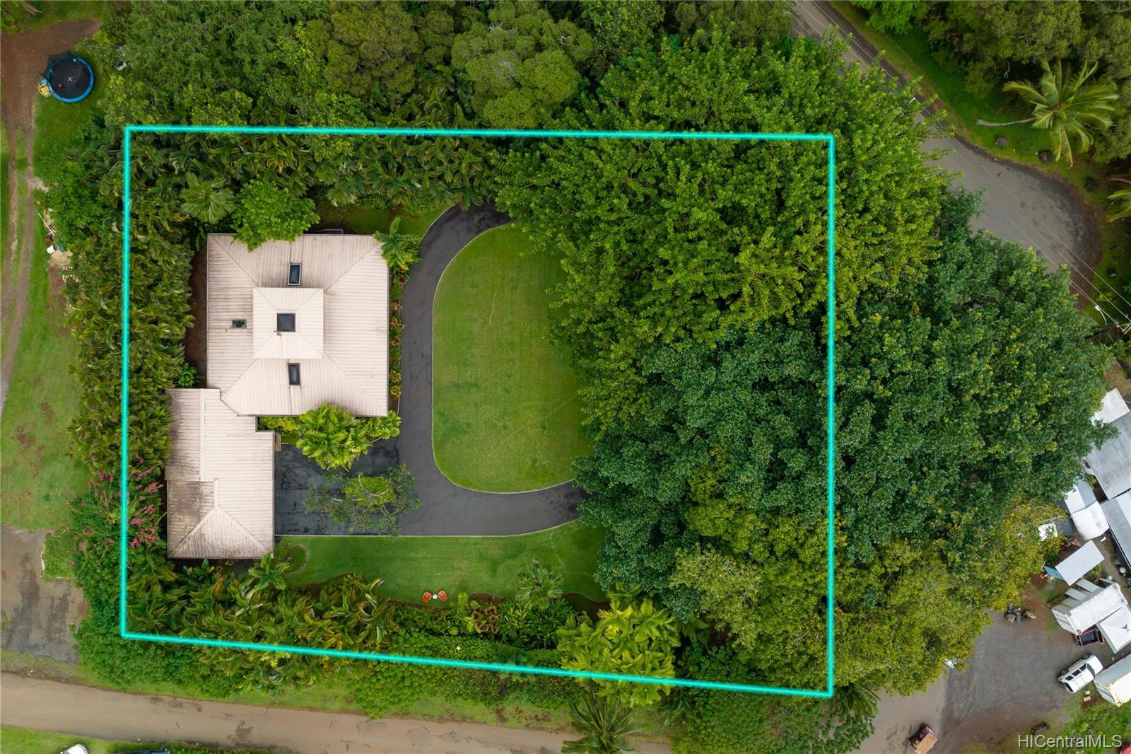 41-1200 Waikupanaha Street Waimanalo, HI 96795