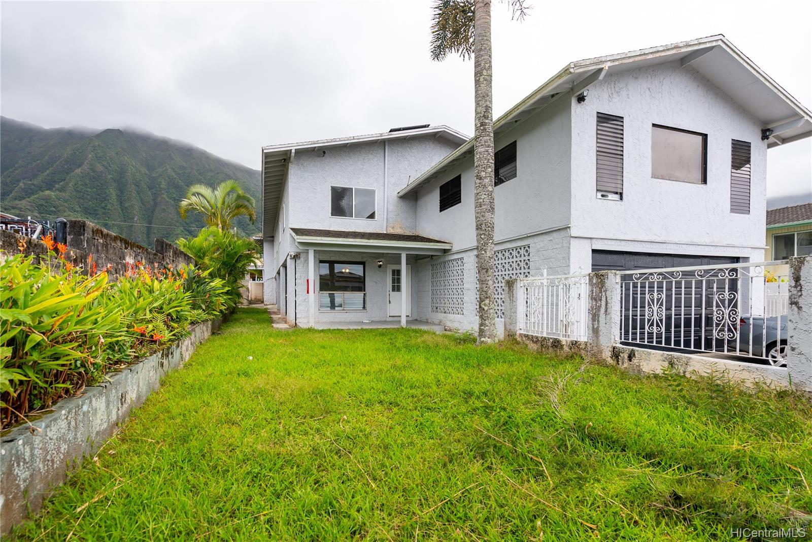 47-544 Hakuhale Street Kaneohe, HI 96744