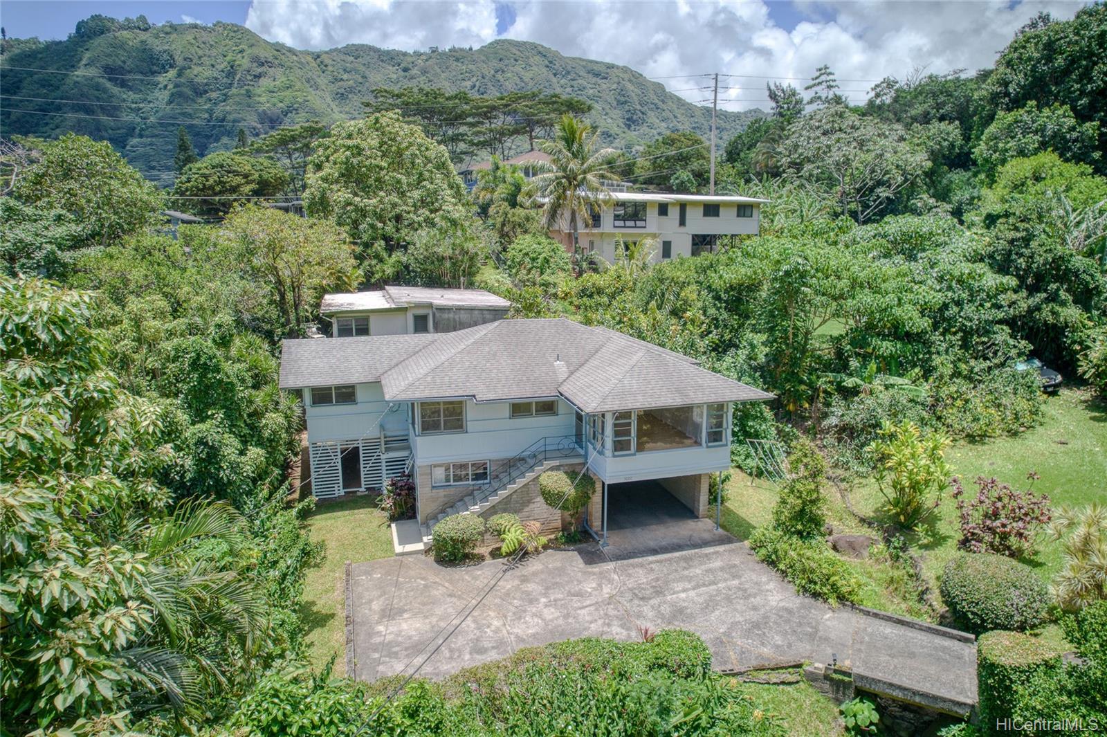 3680 Alani Drive Honolulu, HI 96822