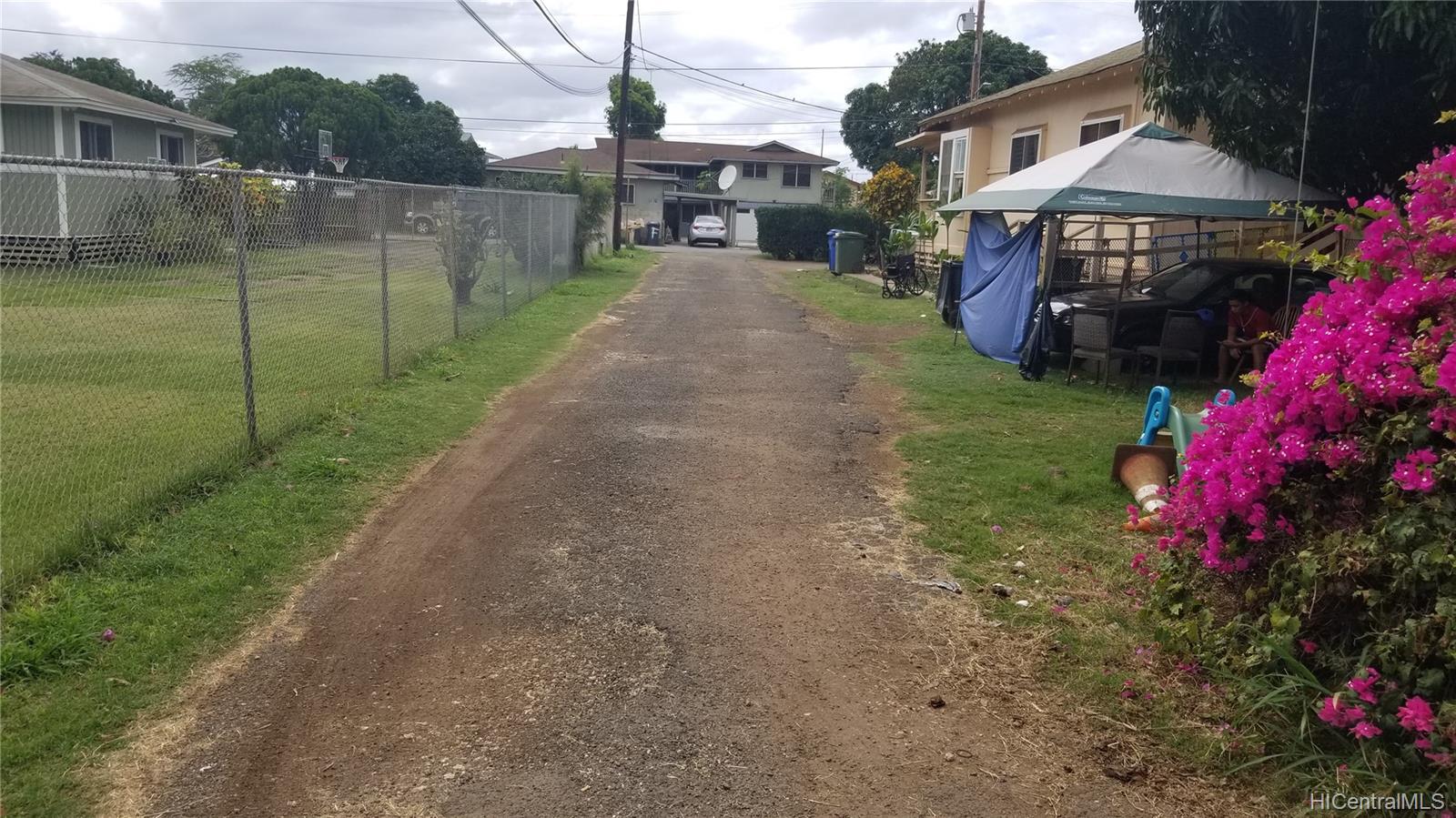 85-824 Lihue Street Waianae, HI 96792