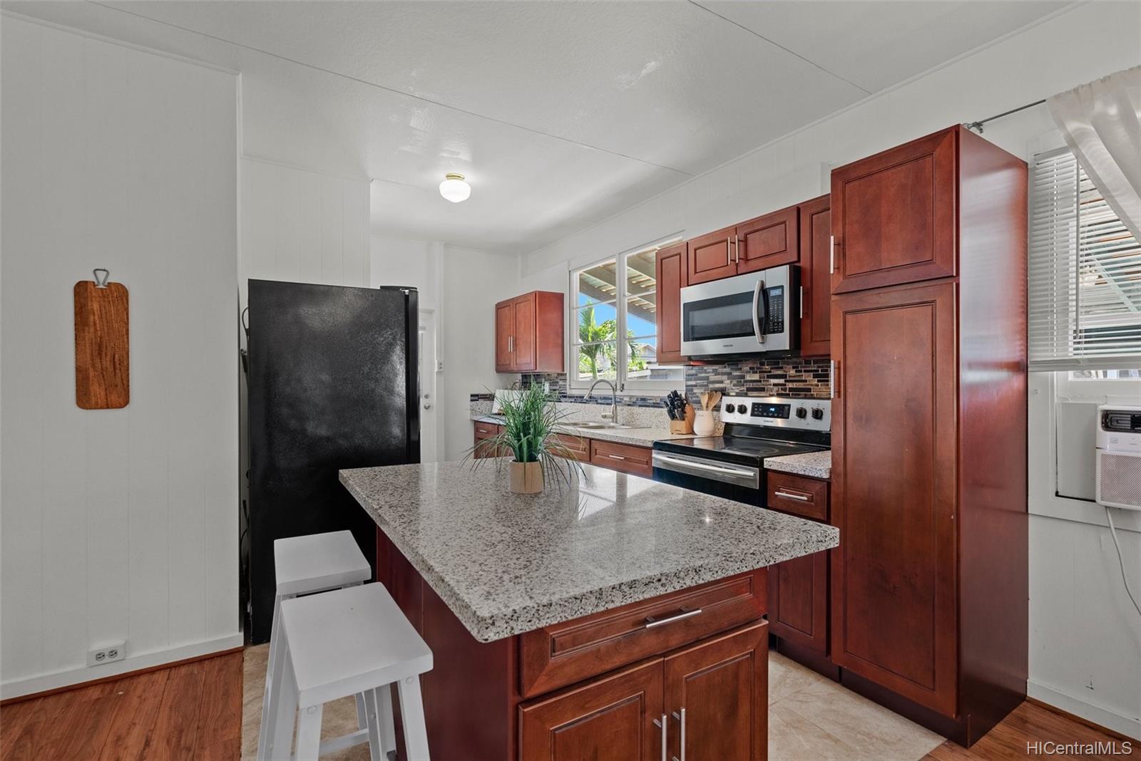 91-1139 Hapua Street Ewa Beach, HI 96706