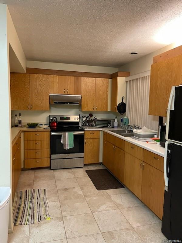 2662 Namauu Drive Honolulu, HI 96817