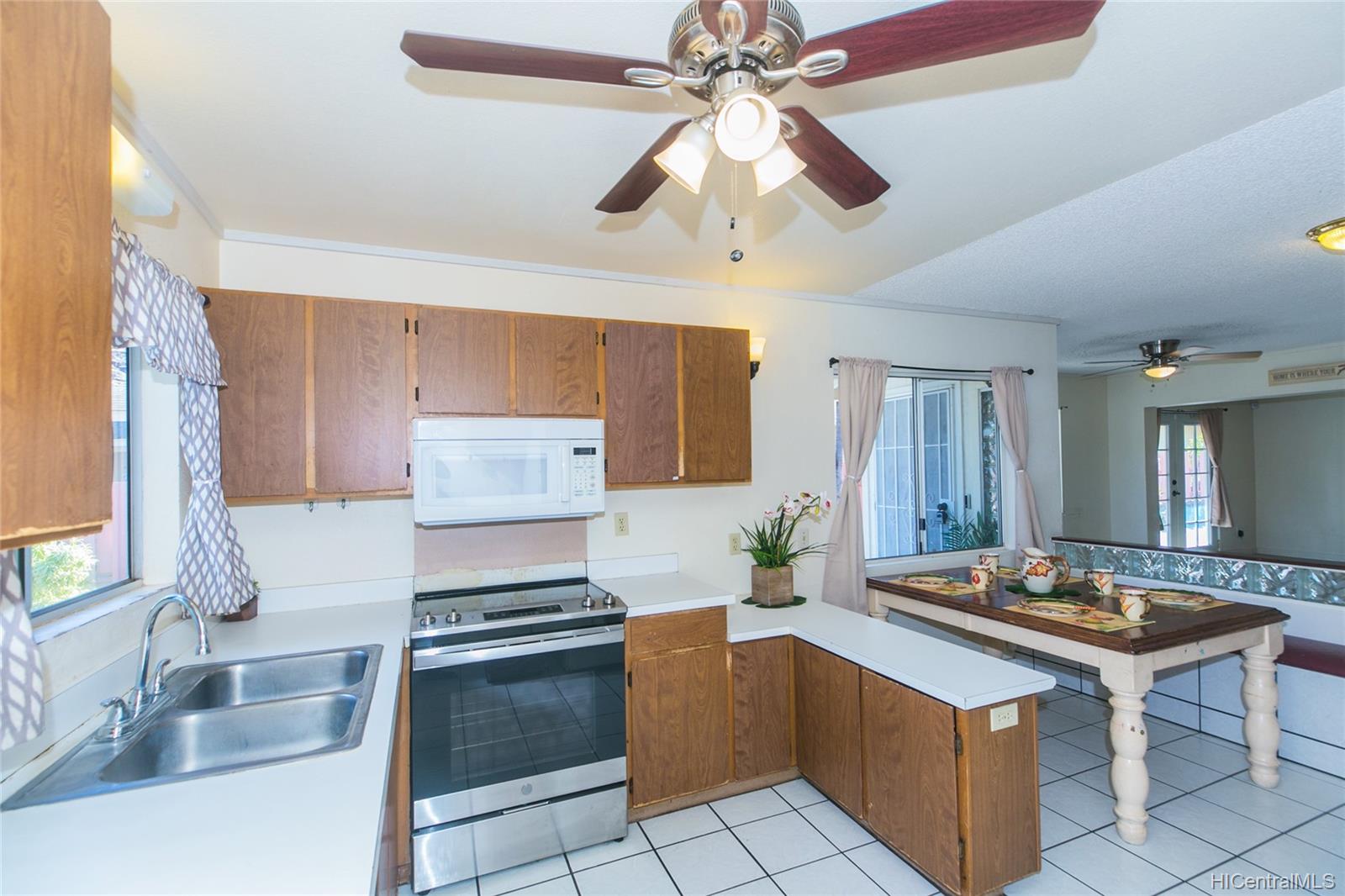 86-185 Moelima Place Waianae, HI 96792