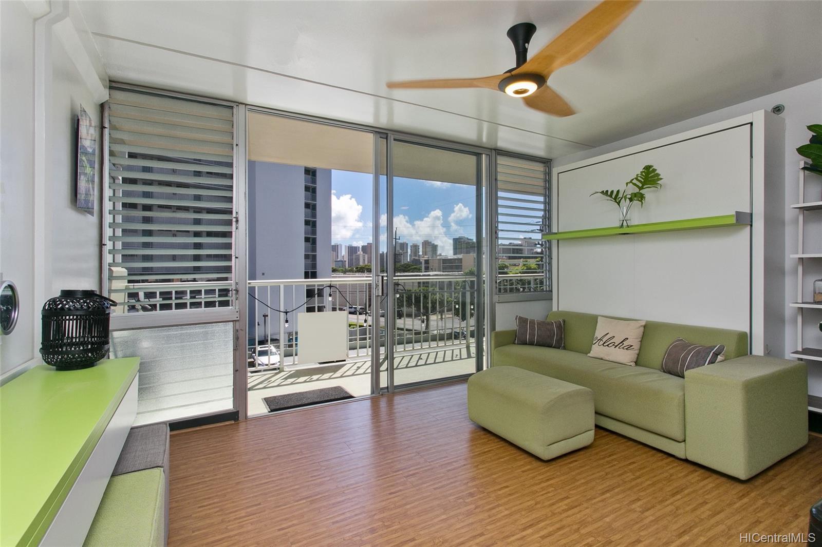 2522 Date Street #405, Honolulu, HI 96826