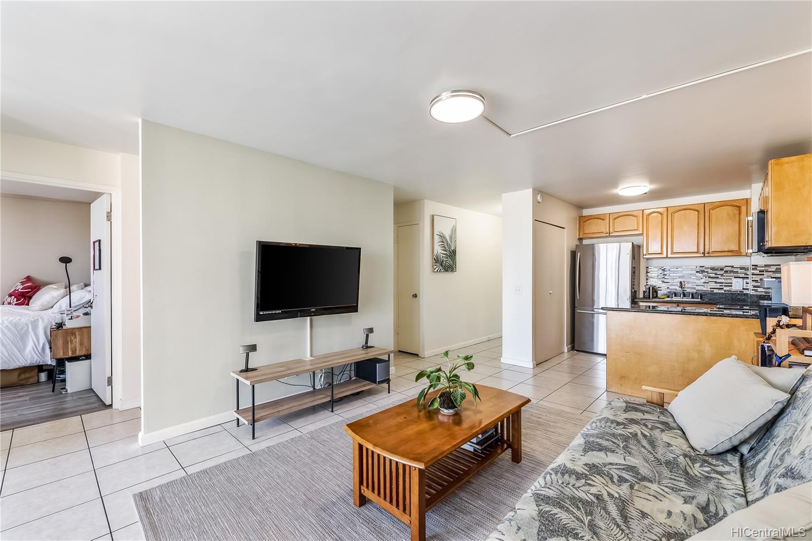 2474 Kapiolani Boulevard #1701, Honolulu, HI 96826