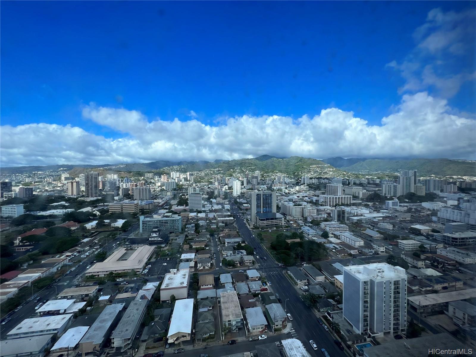 1288 Kapiolani Boulevard #II-3801, Honolulu, HI 96814