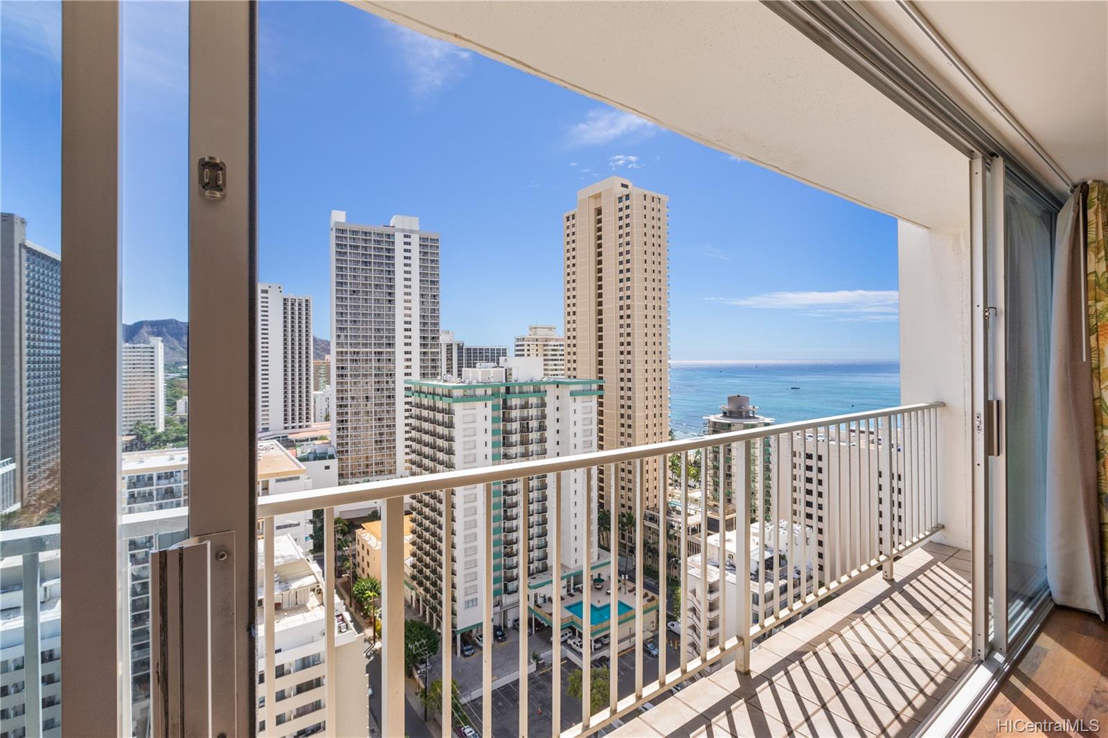 2427 Kuhio Avenue #2301, Honolulu, HI 96815