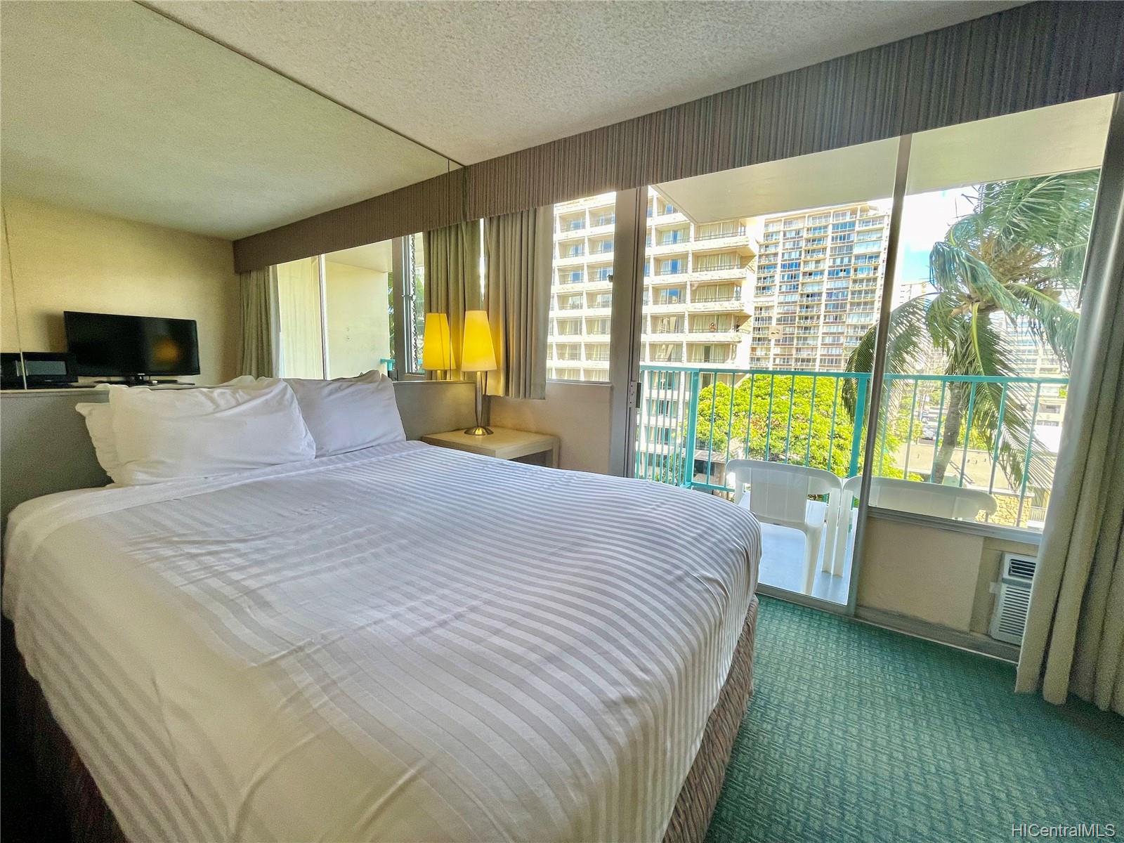 Aloha Surf Hotel 444 Kanekapolei Street #500, Honolulu, HI 96815