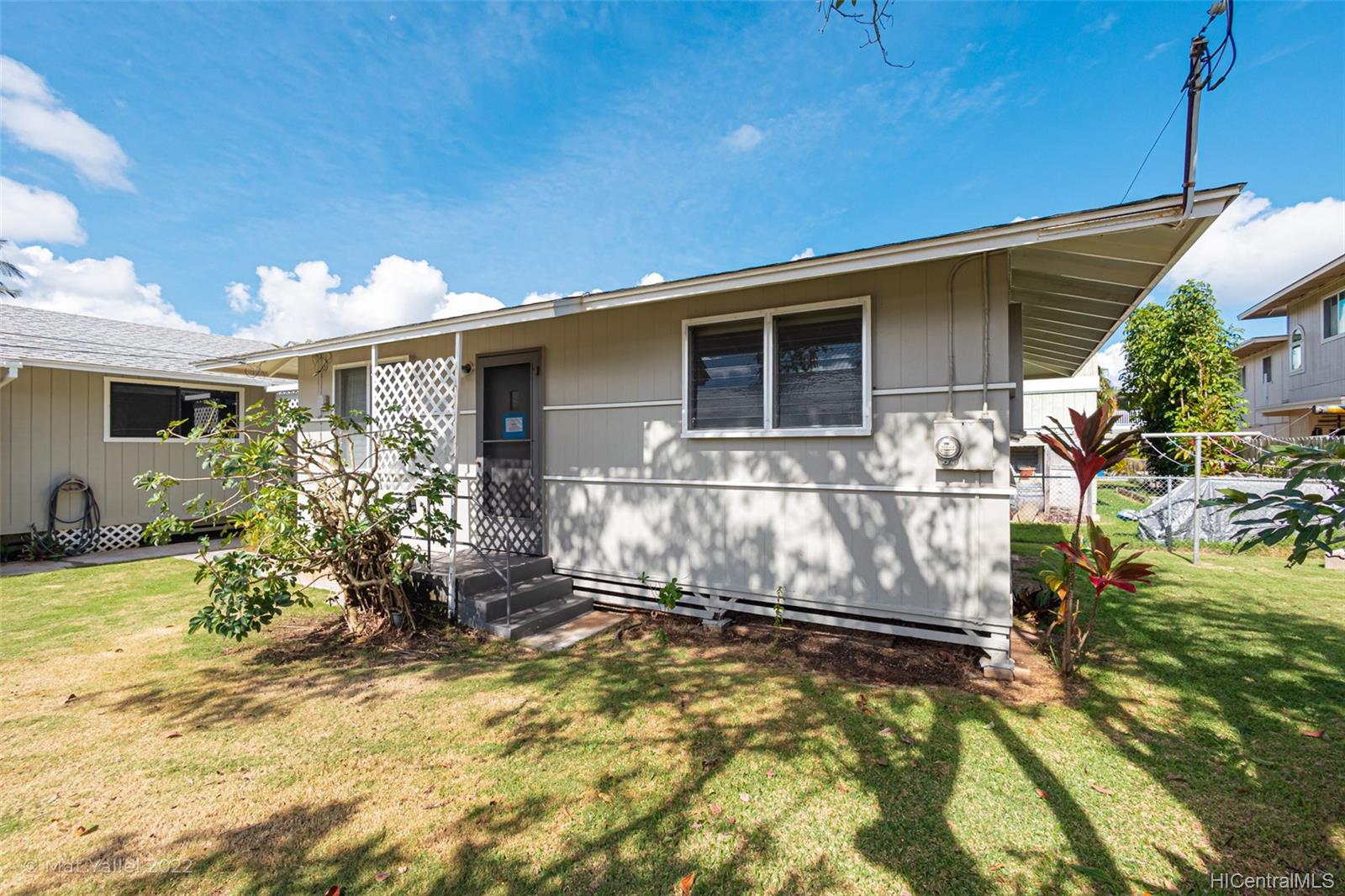 669 Kihapai Street #B, Kailua, HI 96734