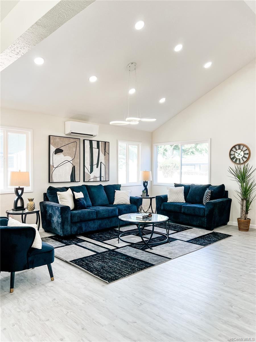 640 Kealahou Street Honolulu, HI 96825