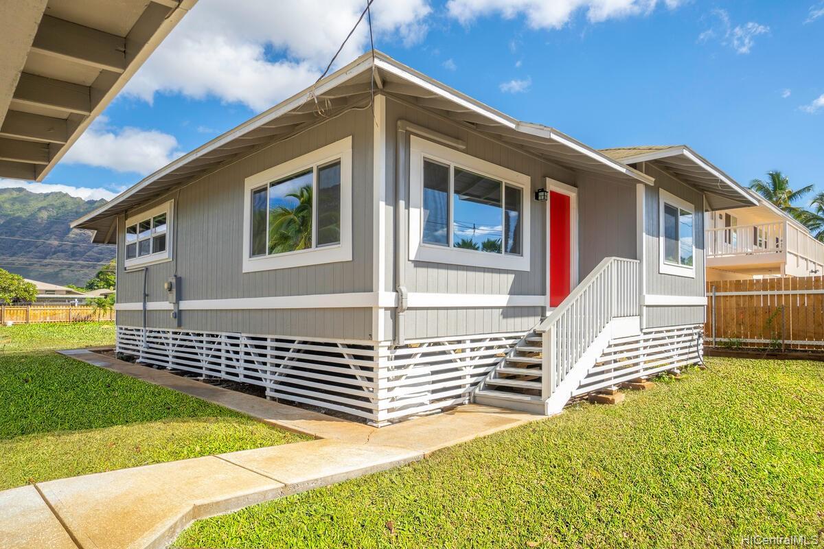 84-710 Fricke Street Waianae, HI 96792