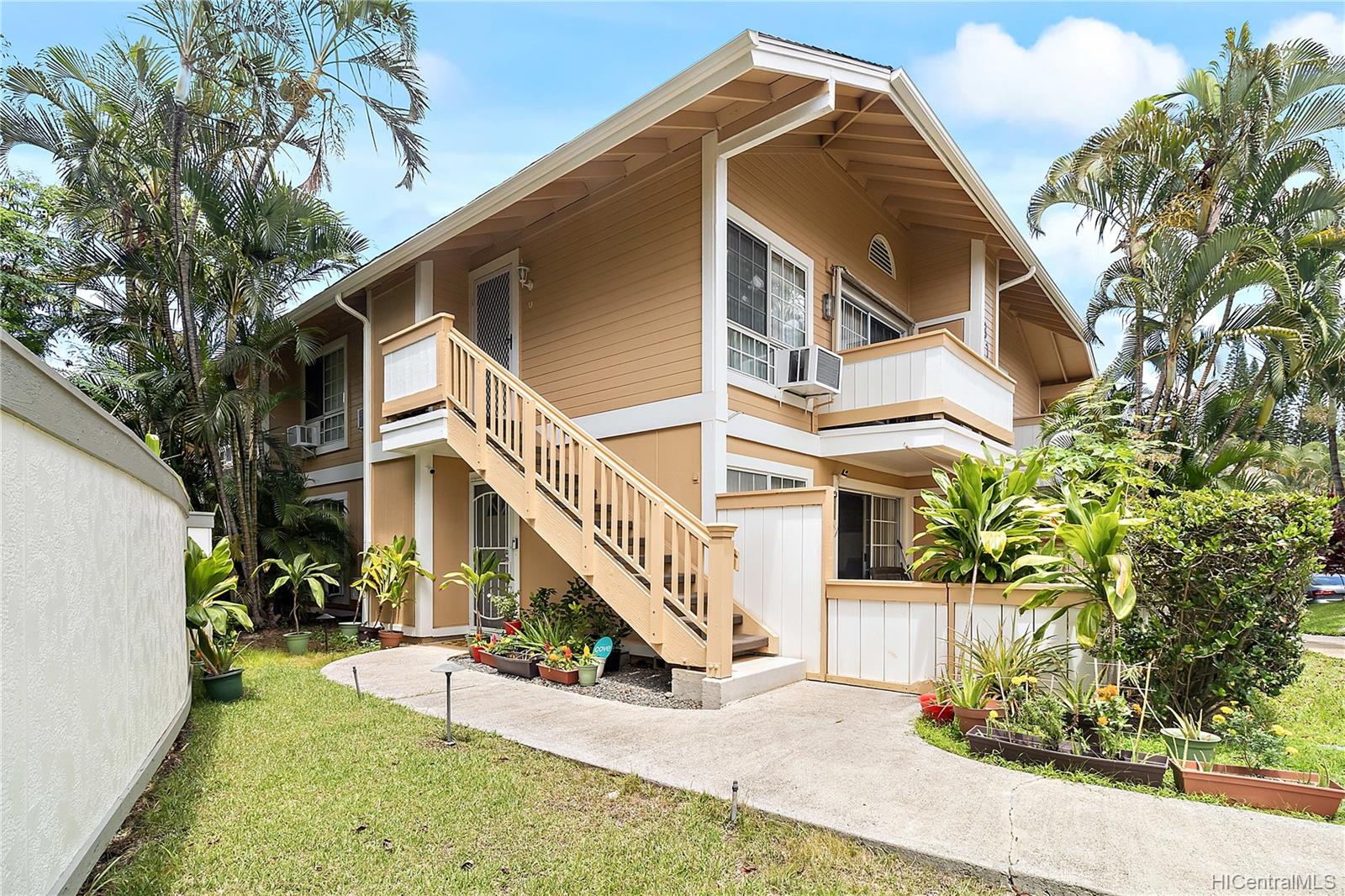 311 Mananai Place #45D, Honolulu, HI 96818