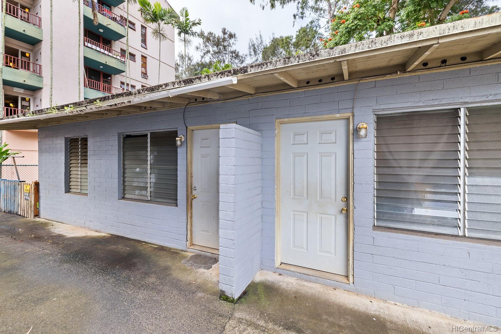 176 Wilikina Drive Wahiawa, HI 96786