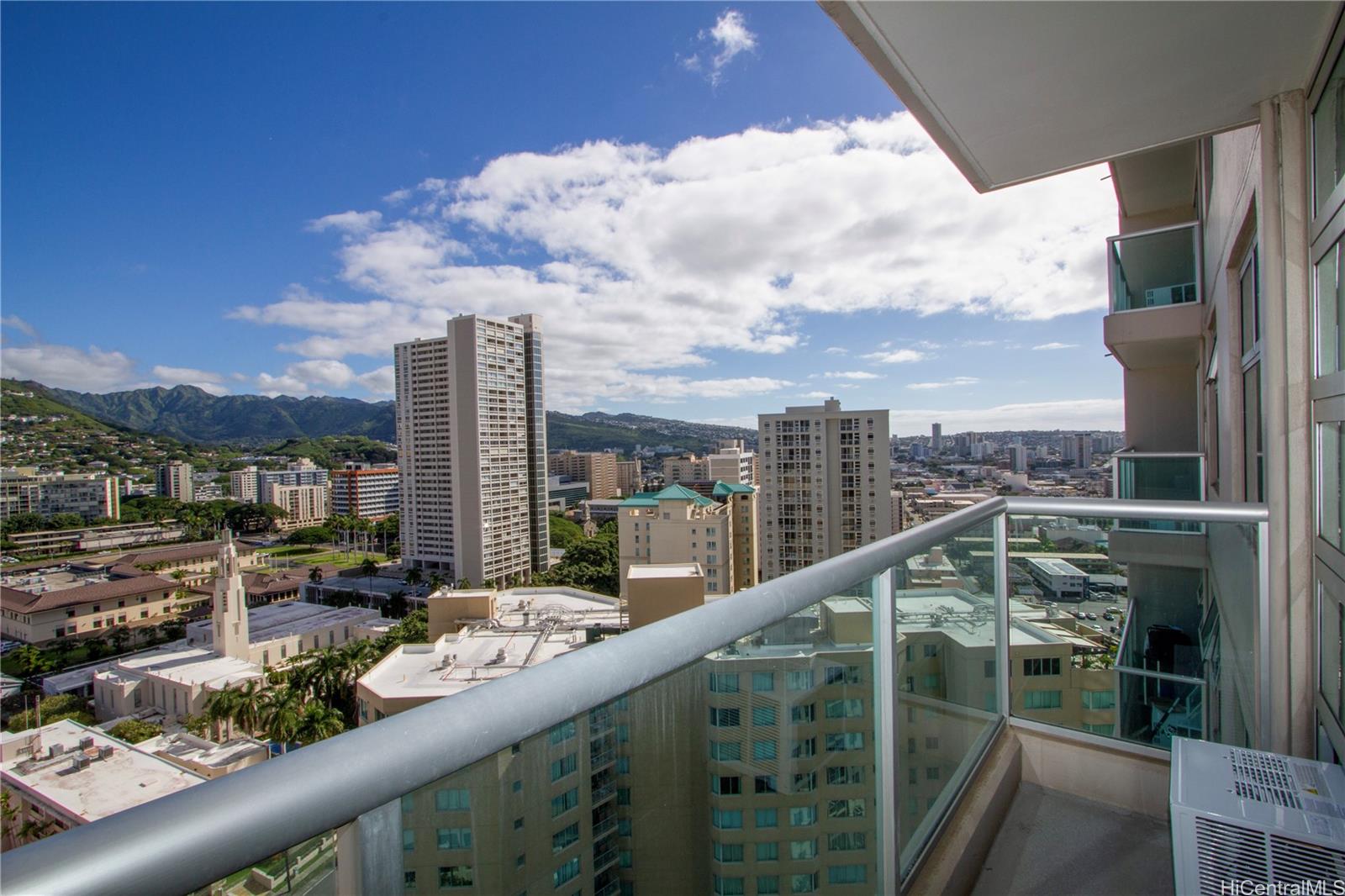 1450 Young Street #2306, Honolulu, HI 96814