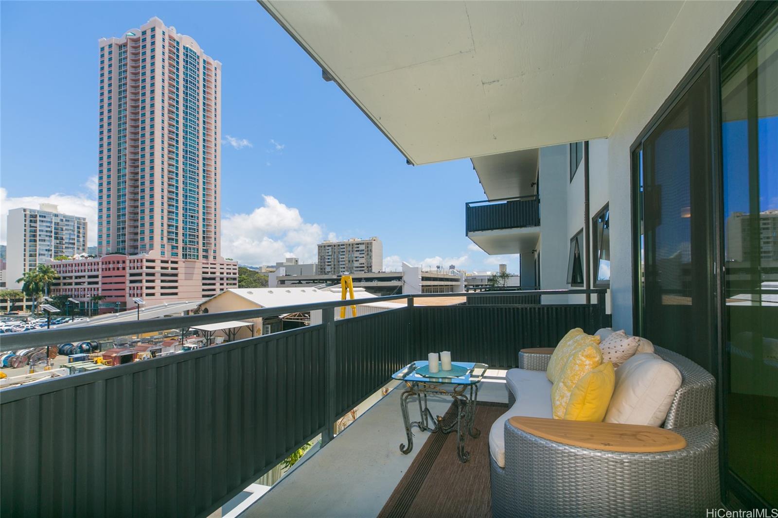 720 Kapiolani Boulevard #403, Honolulu, HI 96813