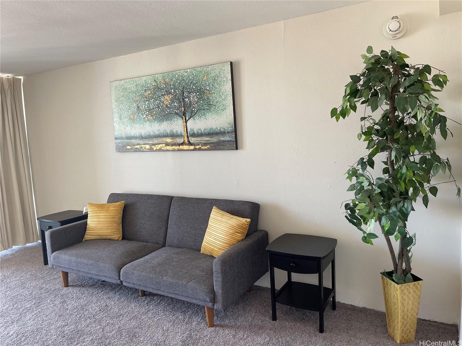 445 Seaside Avenue #4216, Honolulu, HI 96815