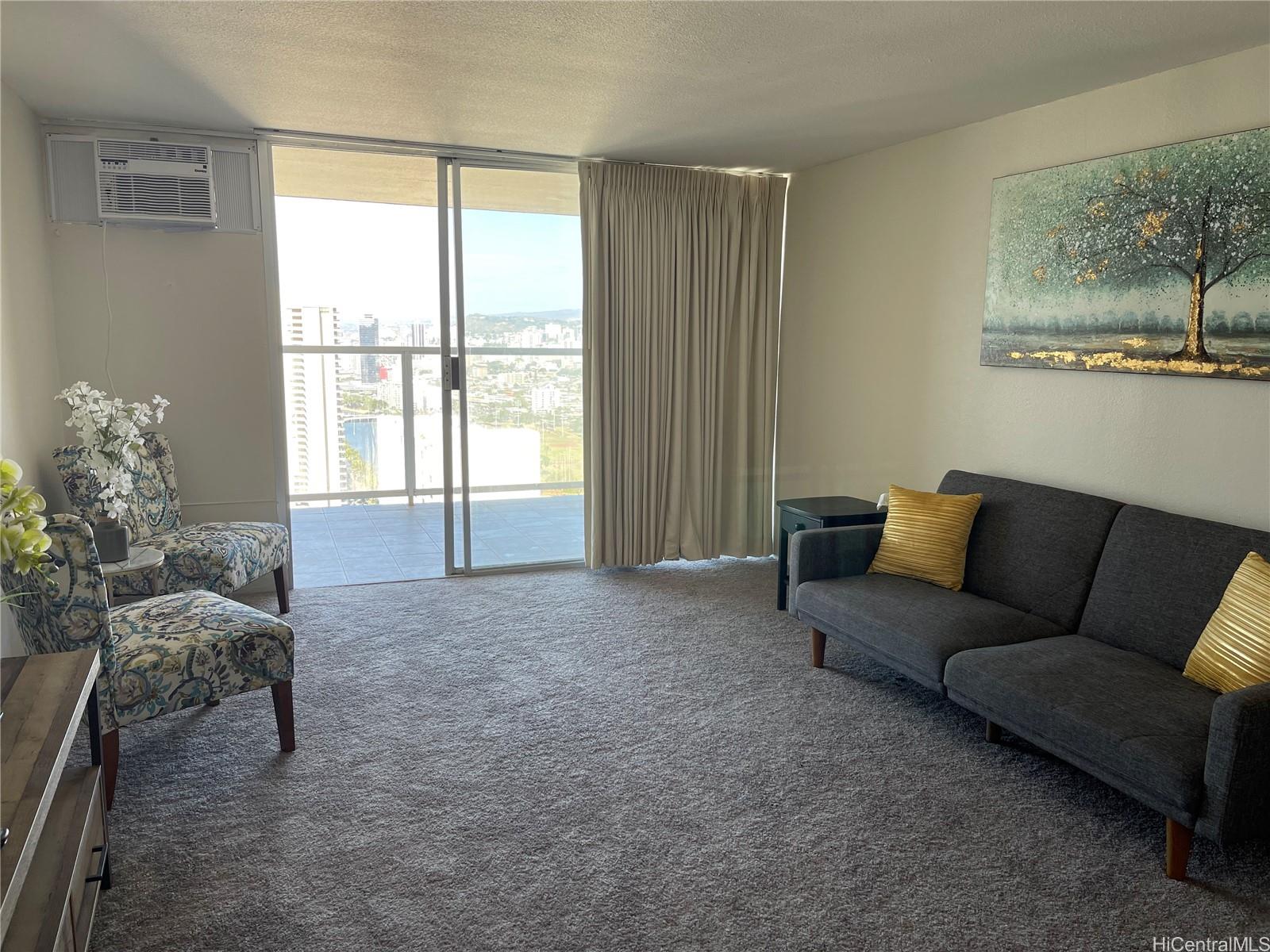 445 Seaside Avenue #4216, Honolulu, HI 96815