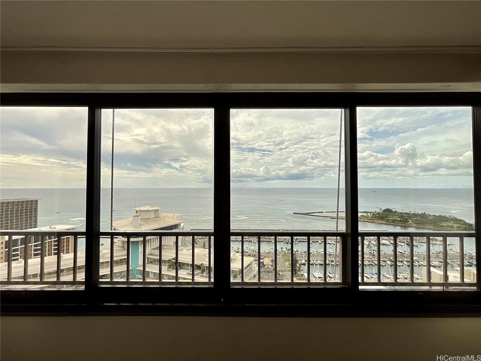 1778 Ala Moana Boulevard #4011, Honolulu, HI 96815