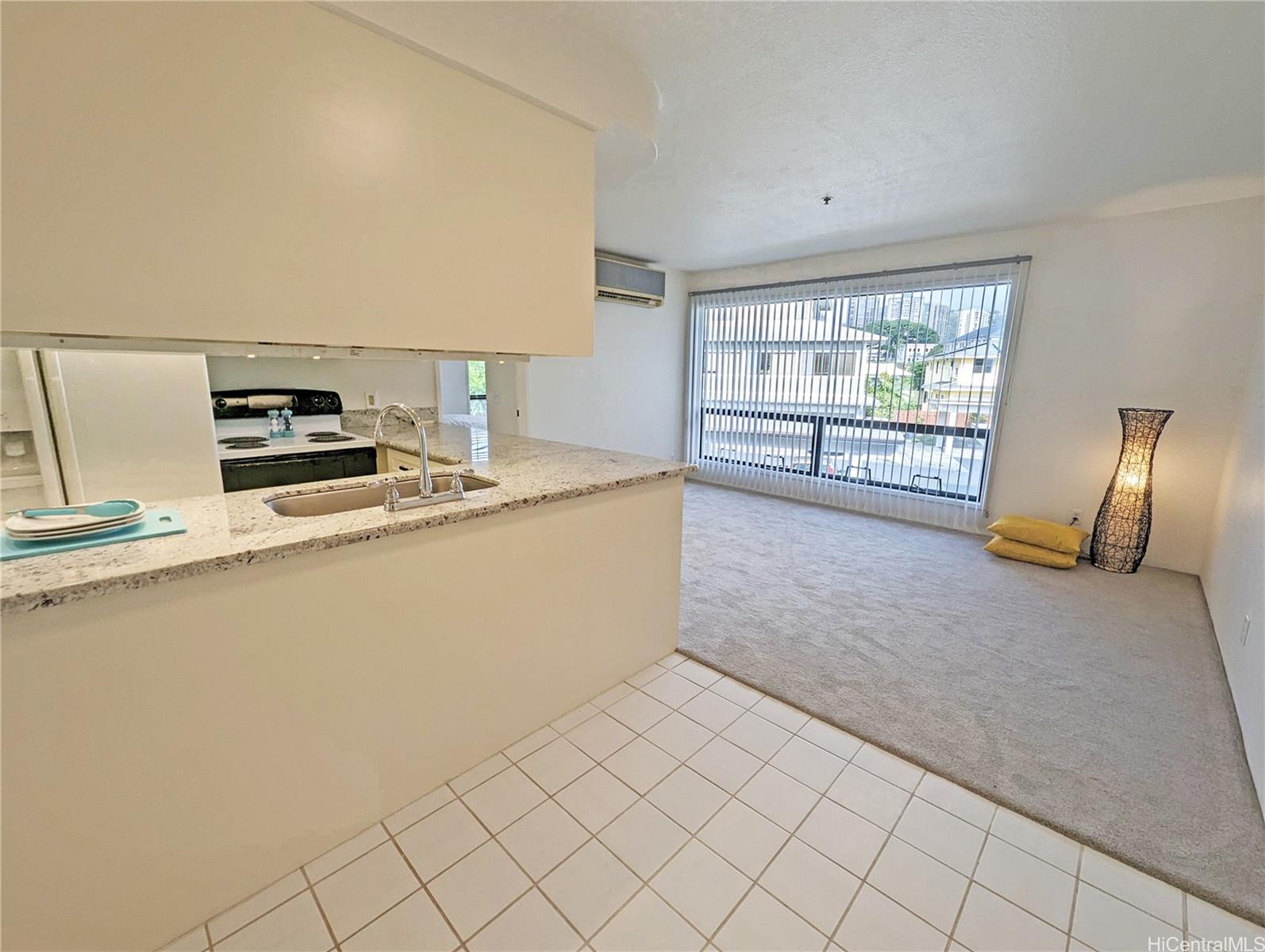 1629 Waikahalulu Lane #B311, Honolulu, HI 96817