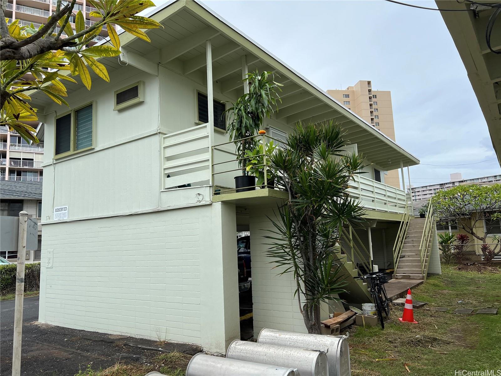 574 Lauiki Street Honolulu, HI 96826