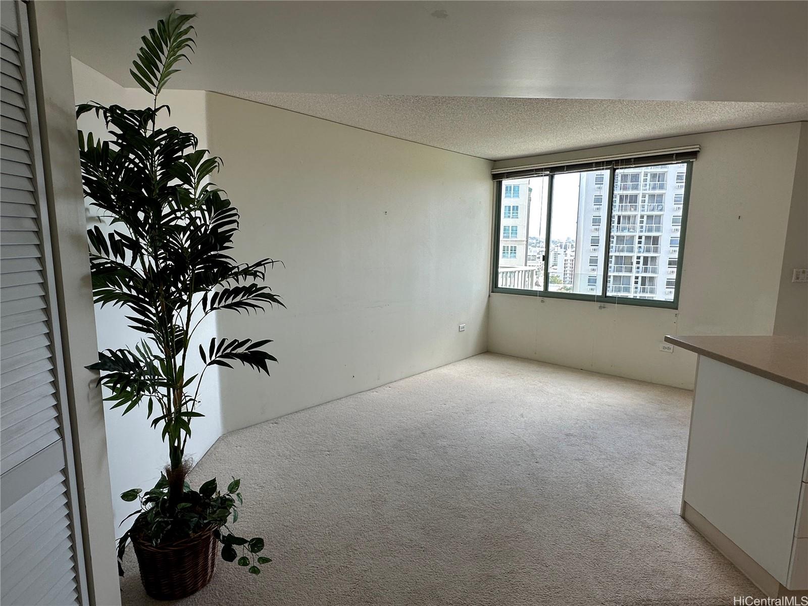 1314 Kalakaua Avenue #1209, Honolulu, HI 96826