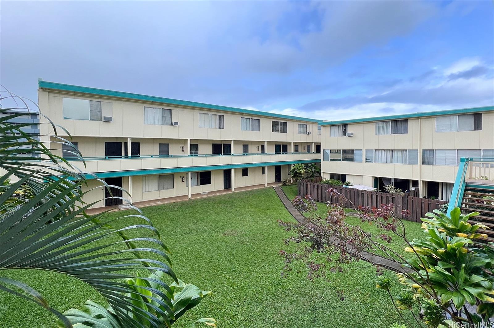 46-232 Kahuhipa Street #B205, Kaneohe, HI 96744