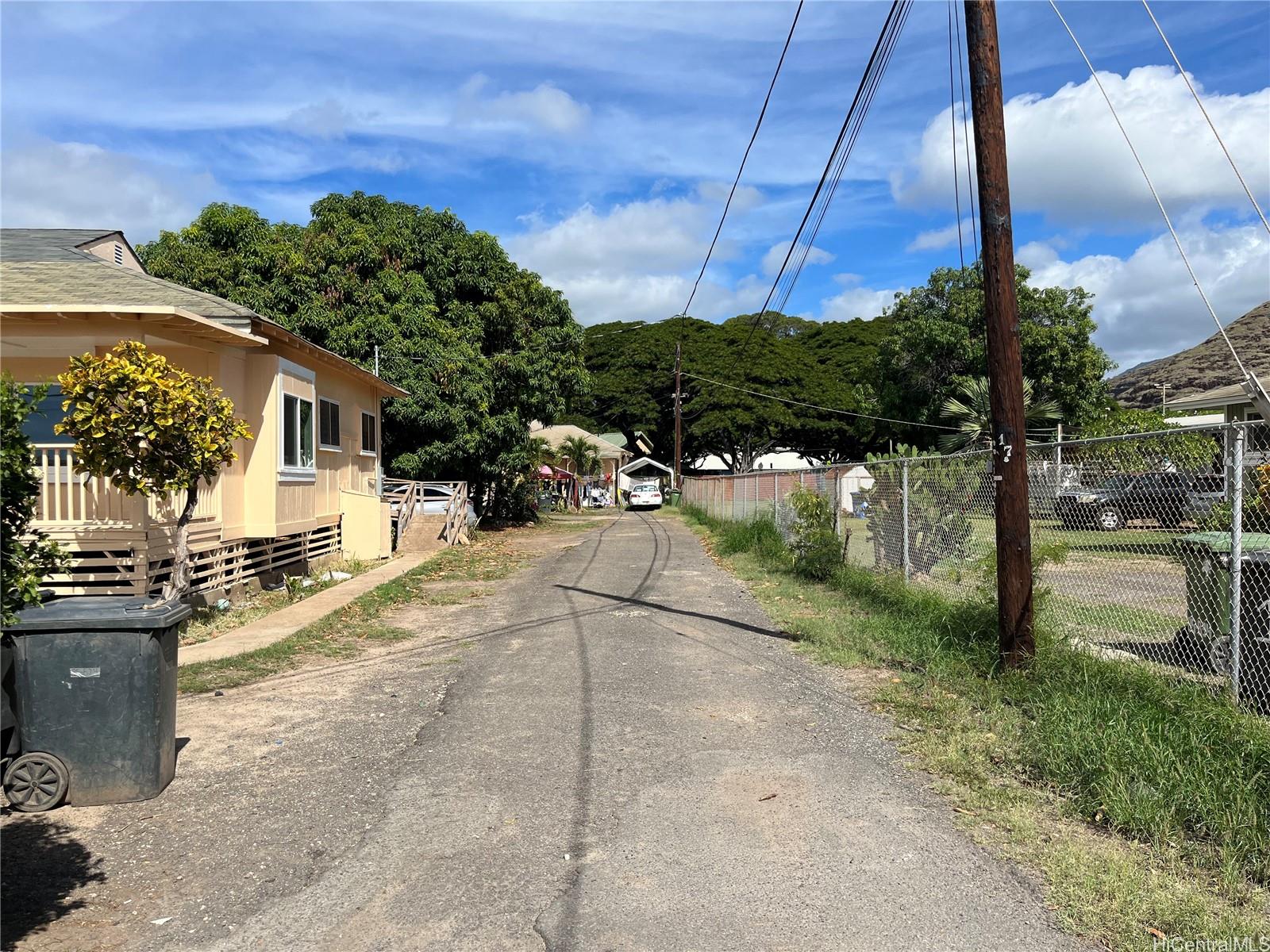 85-824 Lihue Street Waianae, HI 96792