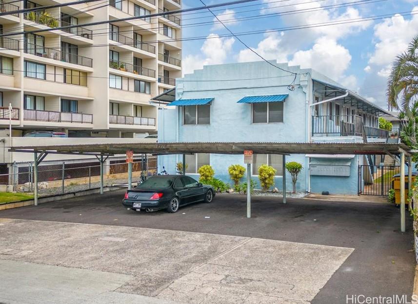  731 Hausten Street Honolulu, HI 96826