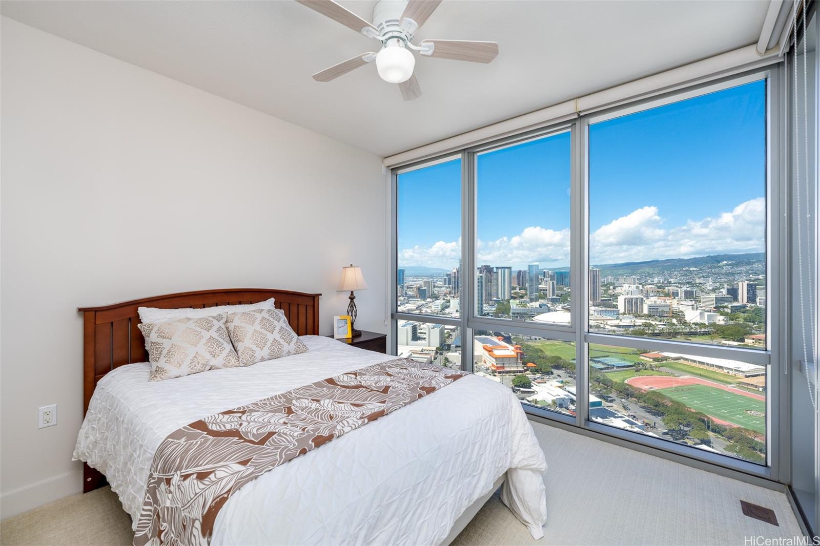 1189 Waimanu Street #3706, Honolulu, HI 96814