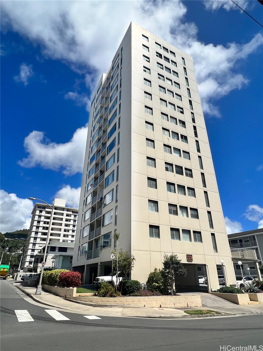 1624 Dole Street #501, Honolulu, HI 96822