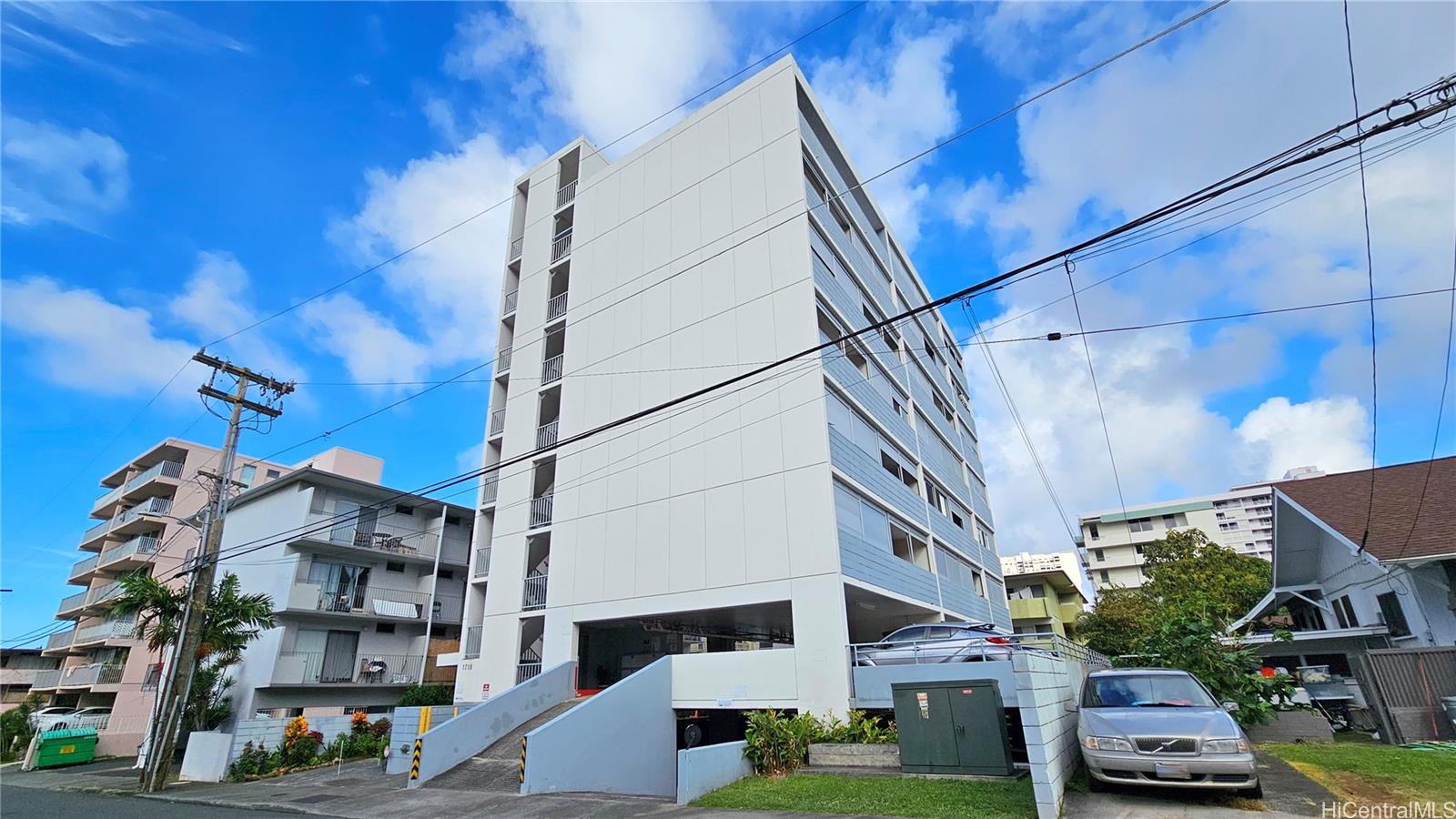 1718 Anapuni Street #703, Honolulu, HI 96822