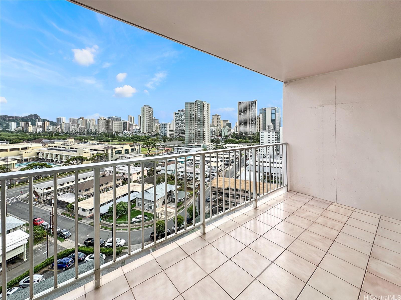 2439 Kapiolani Boulevard #1103, Honolulu, HI 96826