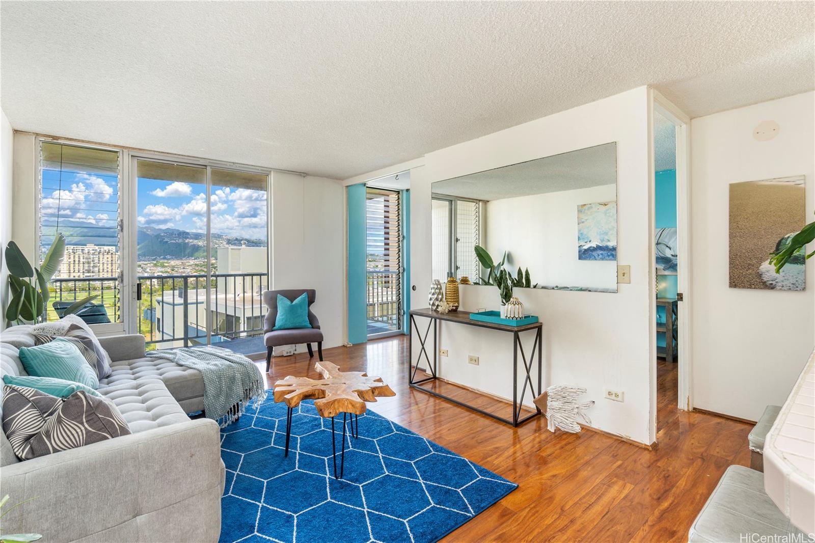 2452 Tusitala Street #1809, Honolulu, HI 96815